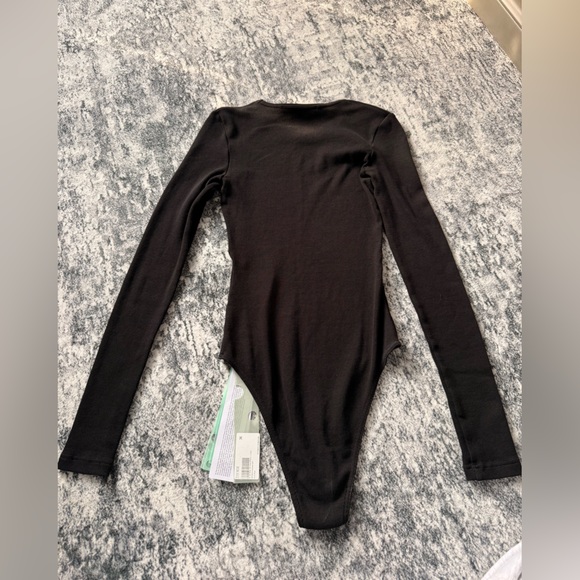 Off White Longsleeve Bodysuit - Picture 7 of 9